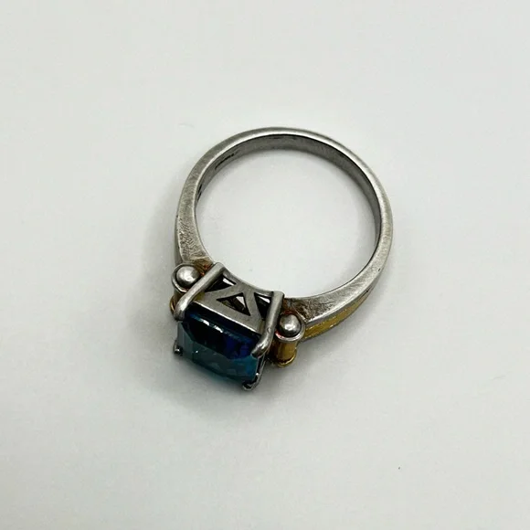 Sterling Silver Ring with Glass Stone and Gold Dipped Accenting - Size 12